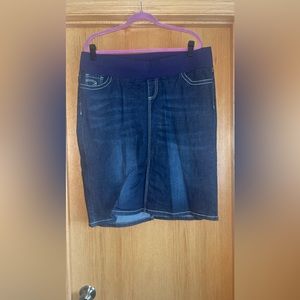 Used but hardly worn Jean skirt. Knee Length